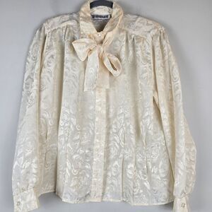 VTG Worthington Women's Blouse Sz 12 Ivory Floral Bow‎ Button Up.C114